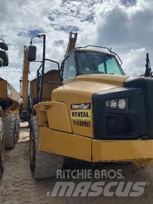 CAT 740B Dumpperit