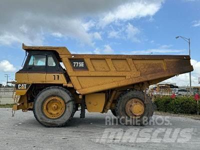 CAT 775E Maansiirtoautot