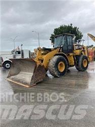 CAT 966M Pyöräkuormaajat