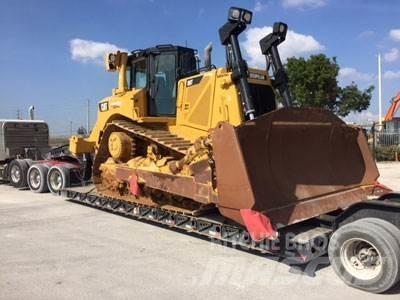 CAT D8T Telaketjupuskutraktorit