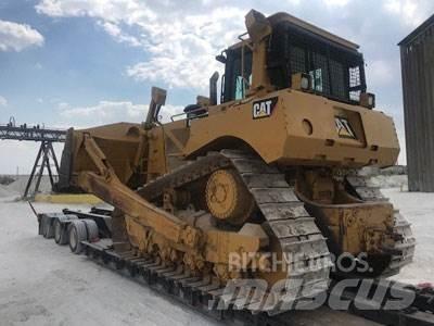 CAT D8T Telaketjupuskutraktorit