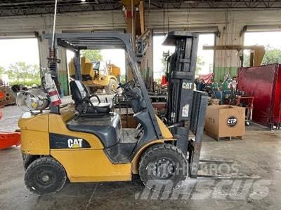 CAT P5000-LP Muut haarukkatrukit