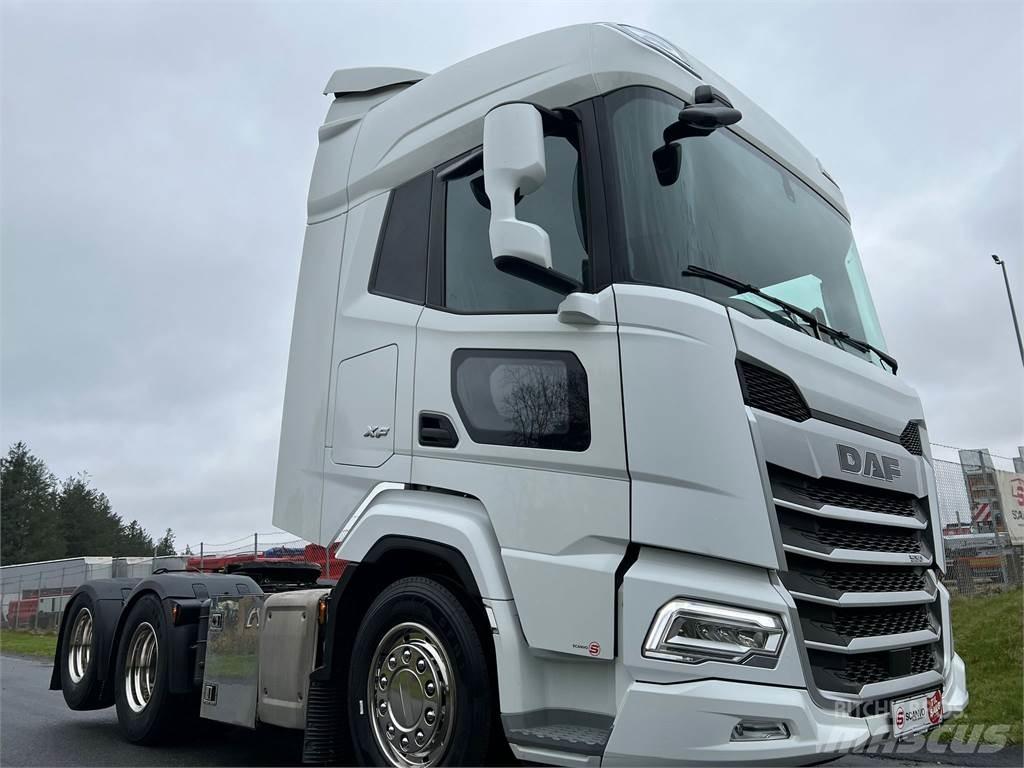 DAF XF530 FTS 6x2 Vetopöytäautot