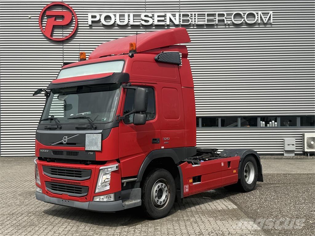 Volvo FM370 Vetopöytäautot