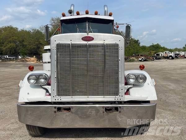 Peterbilt 359 Hinausautot