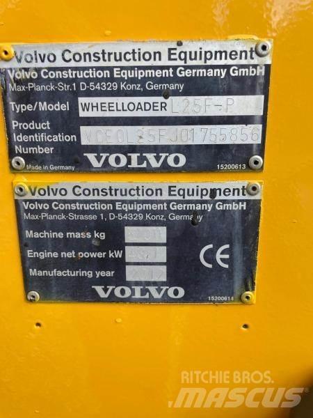 Volvo L 25 F Pyöräkuormaajat