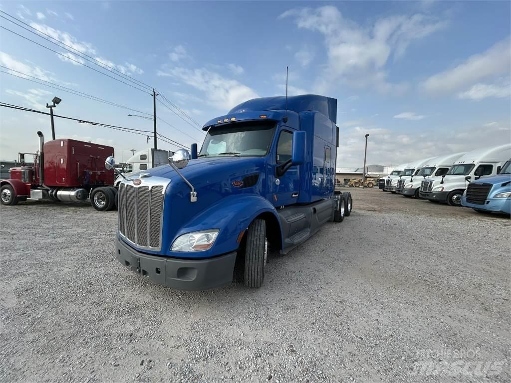 Peterbilt 579 Vetopöytäautot