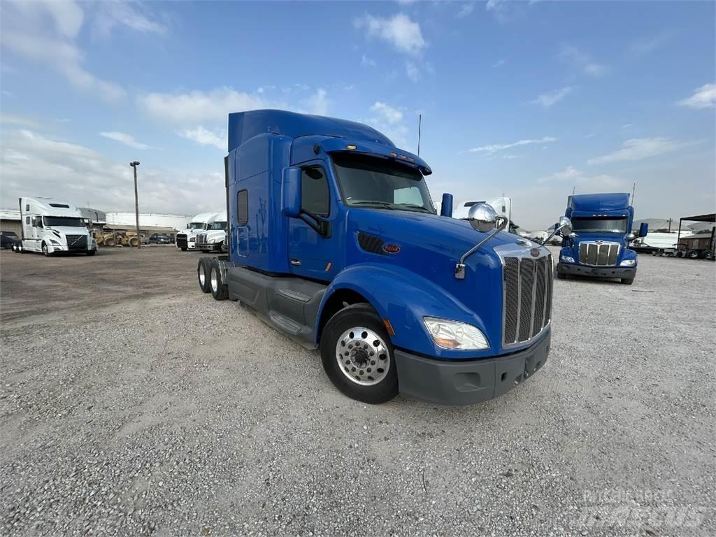 Peterbilt 579 Vetopöytäautot