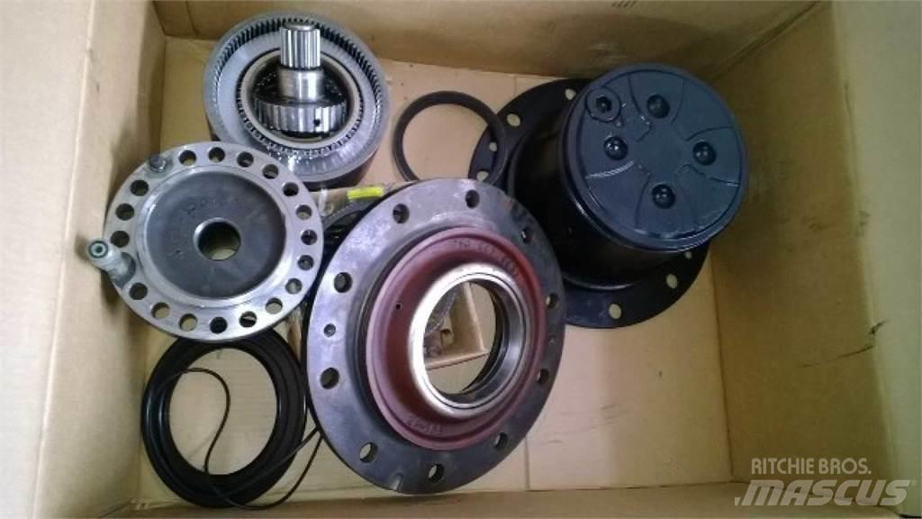 CAT 212 Muut koneet