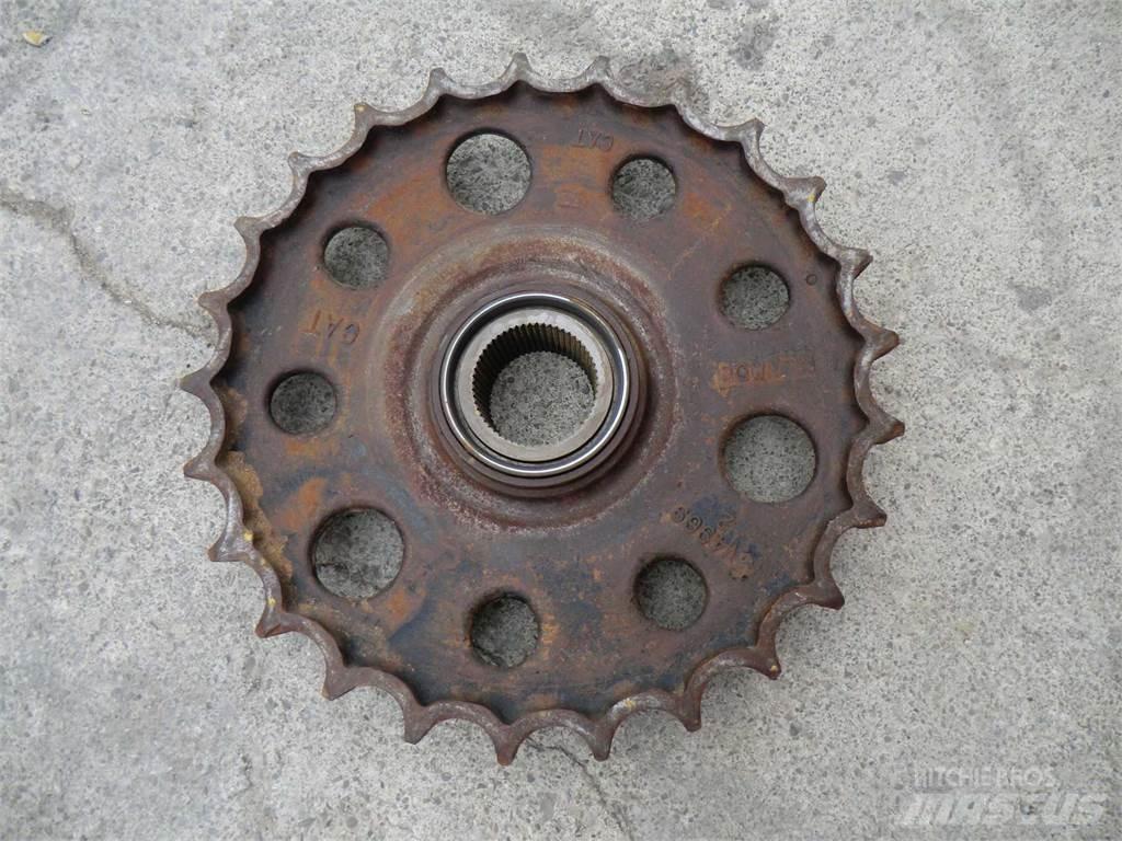 CAT 231D Ketjut, telat ja alustat