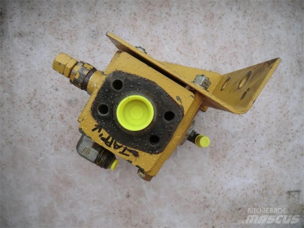 CAT 231D Muut koneet