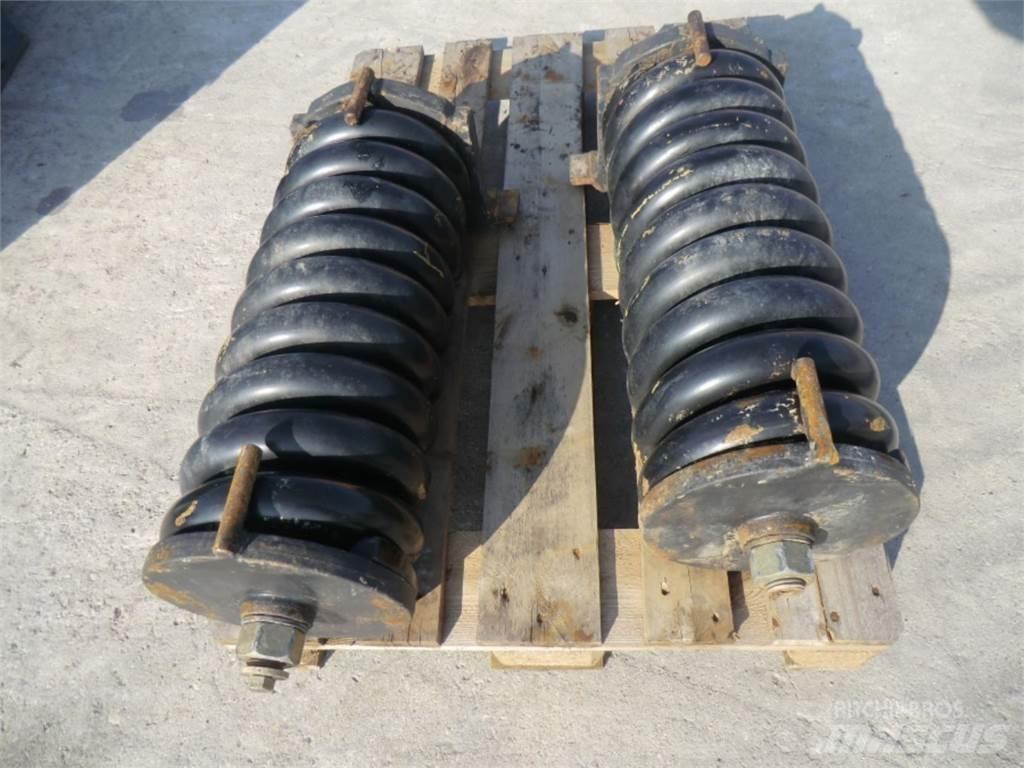 CAT 231D Ketjut, telat ja alustat