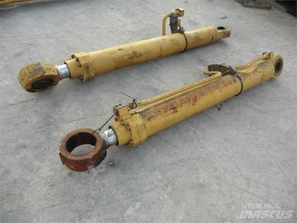 CAT 231D Muut koneet