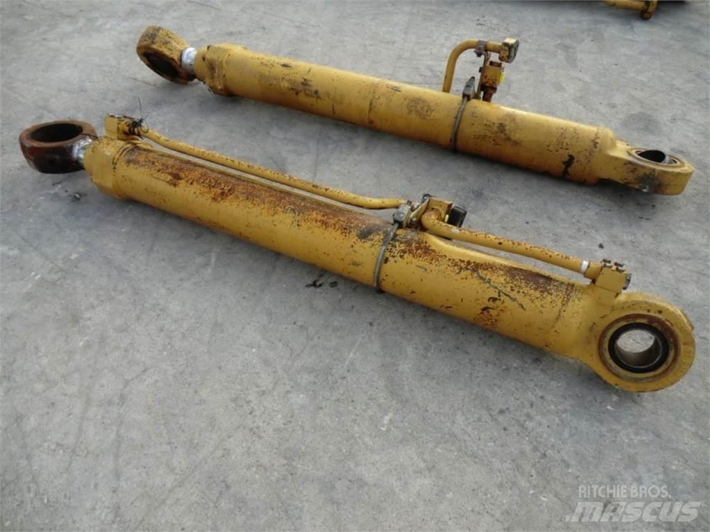 CAT 231D Muut koneet