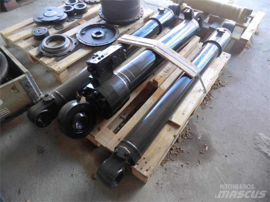 CAT 312D Muut koneet