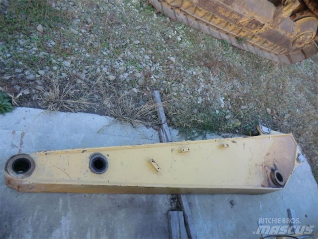 CAT 312D Alusta ja jousitus