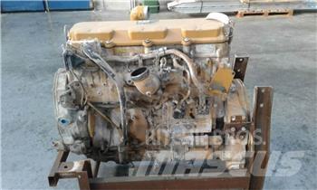 CAT 3304 Moottorit