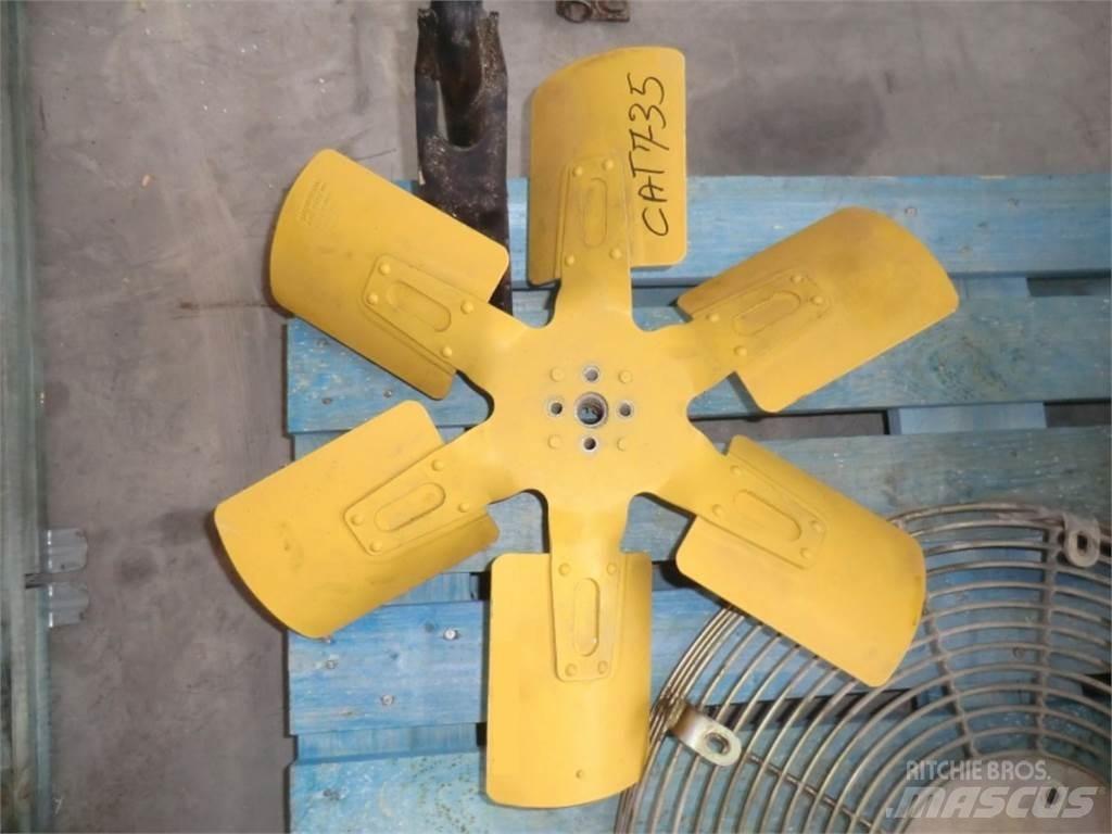 CAT 735 Muut koneet