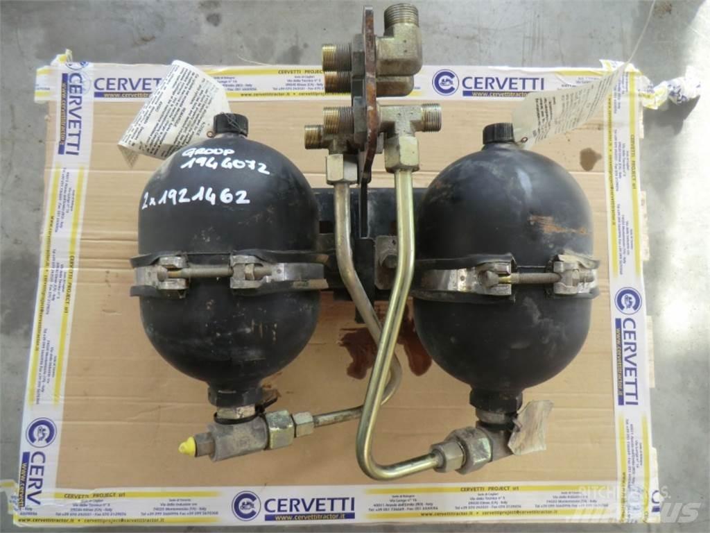CAT 735 Muut koneet