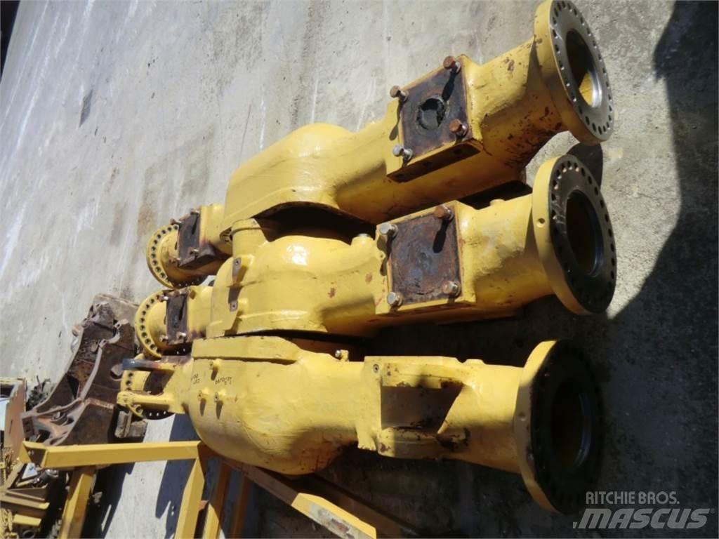 CAT 735 Muut koneet