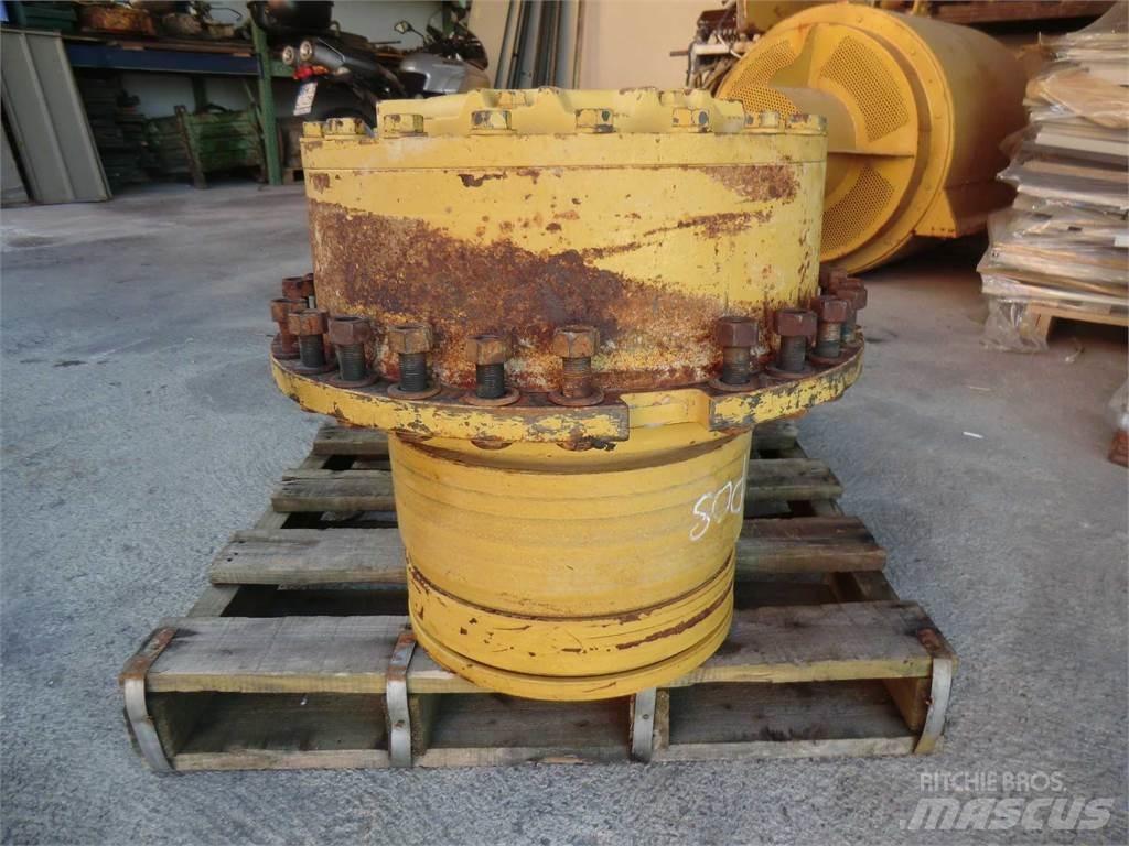CAT 735 Muut koneet