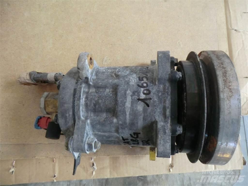 CAT 928G Muut koneet