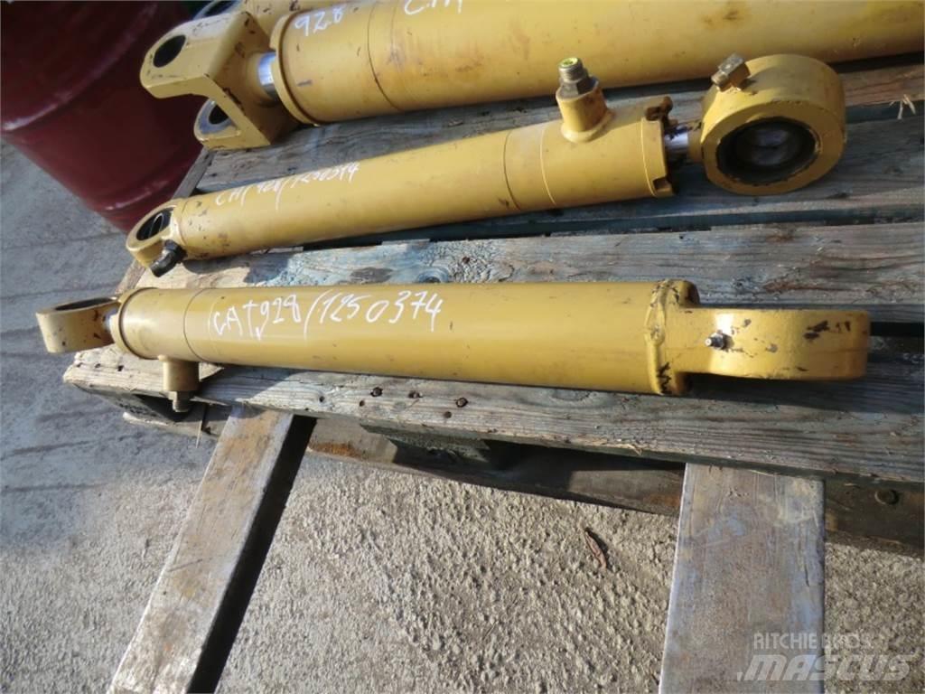 CAT 928G Muut koneet