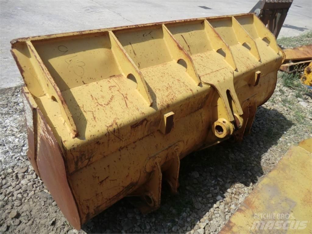 CAT 943 Muut koneet