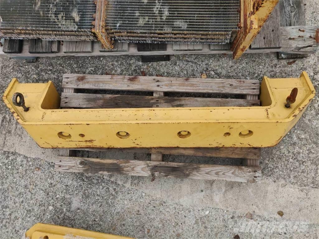 CAT 953C Alusta ja jousitus