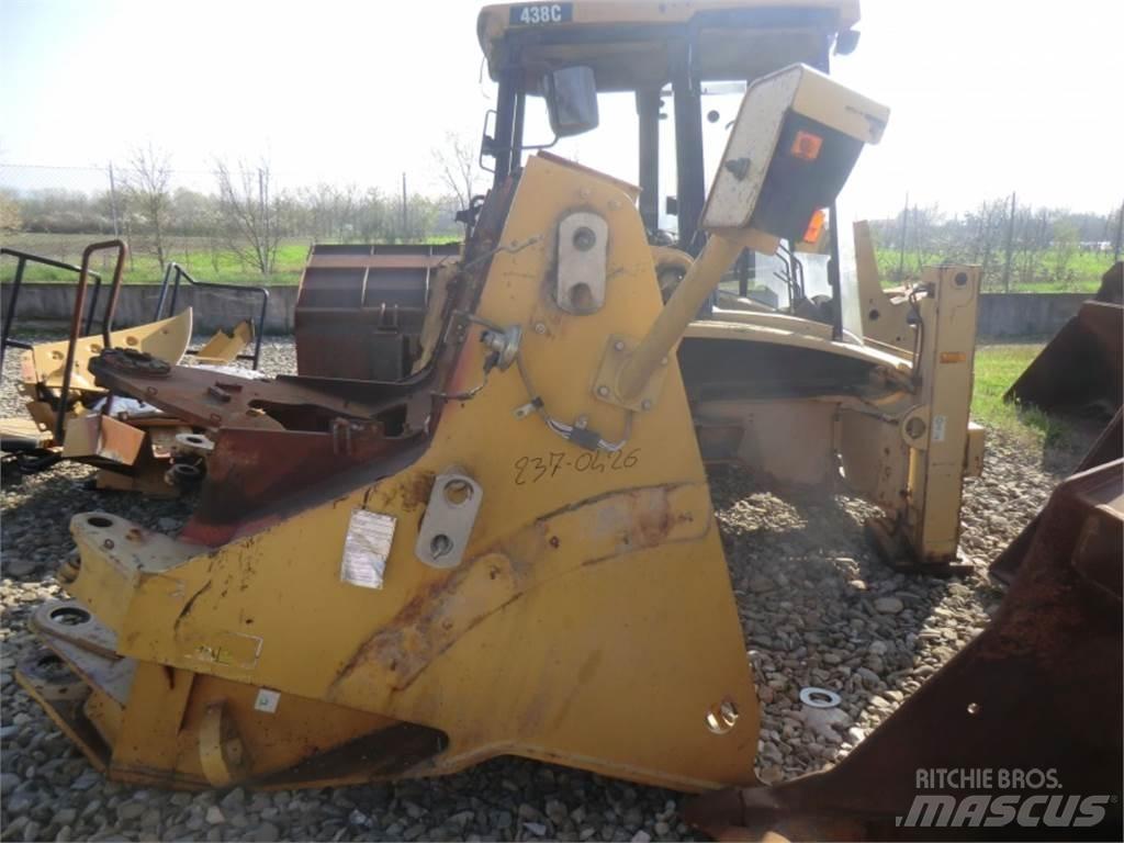 CAT 962H Alusta ja jousitus
