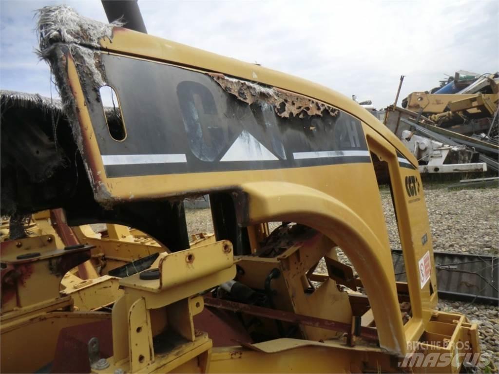CAT 962H Alusta ja jousitus
