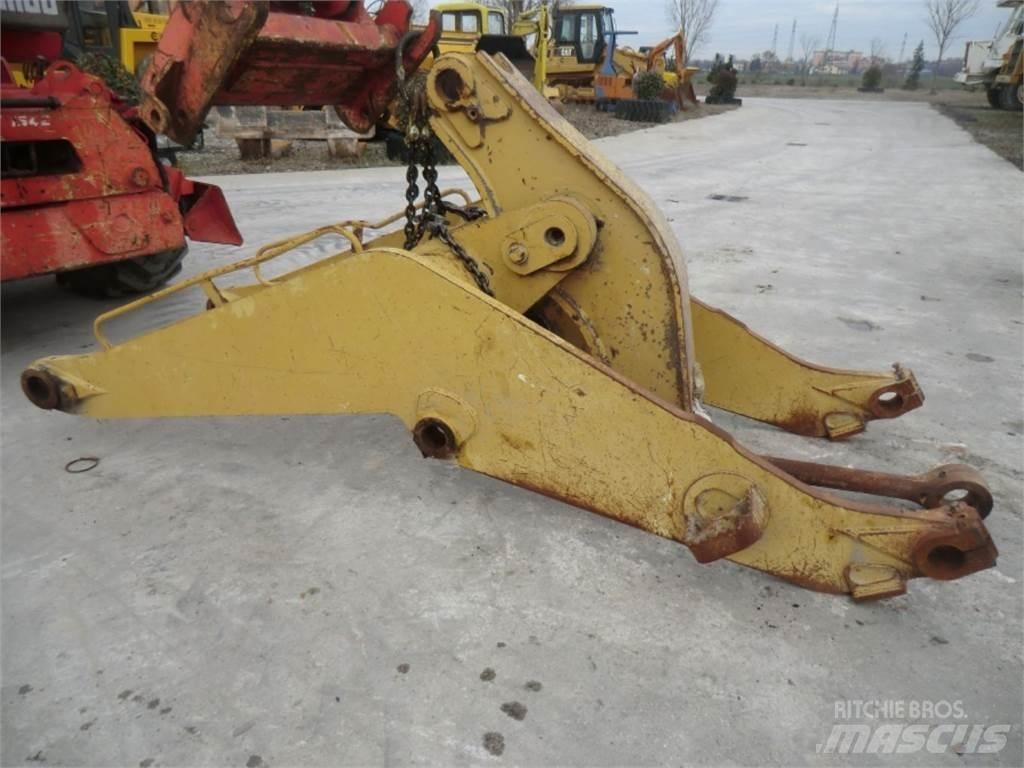 CAT 963C Alusta ja jousitus