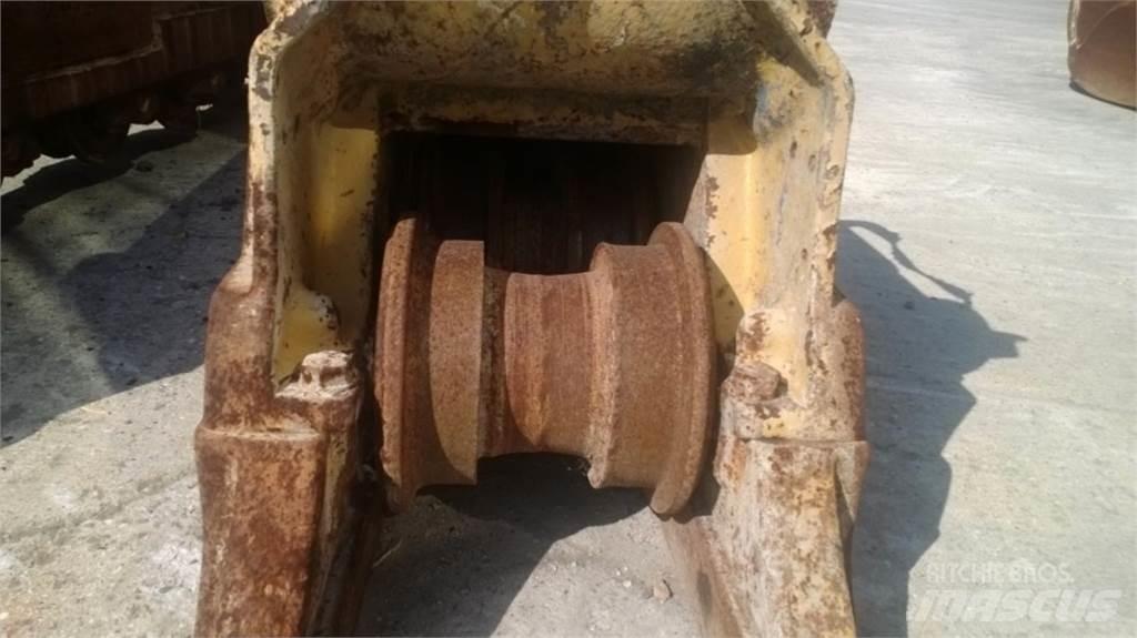 CAT 963C Ketjut, telat ja alustat