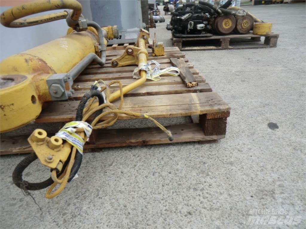 CAT 963C Muut koneet