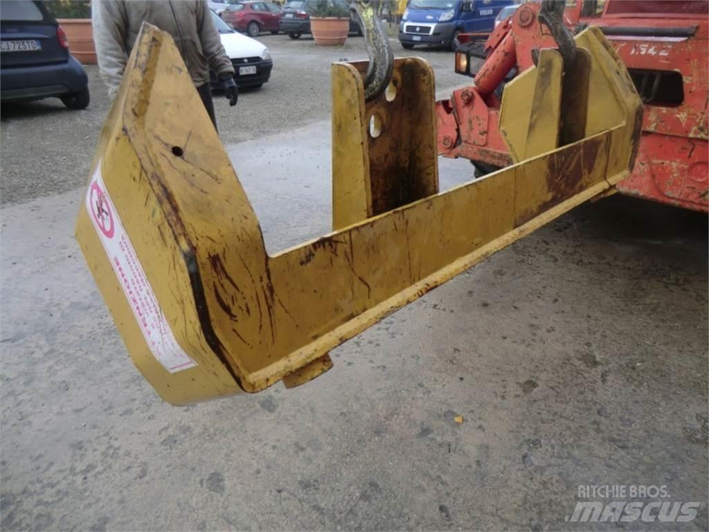 CAT 963D Alusta ja jousitus