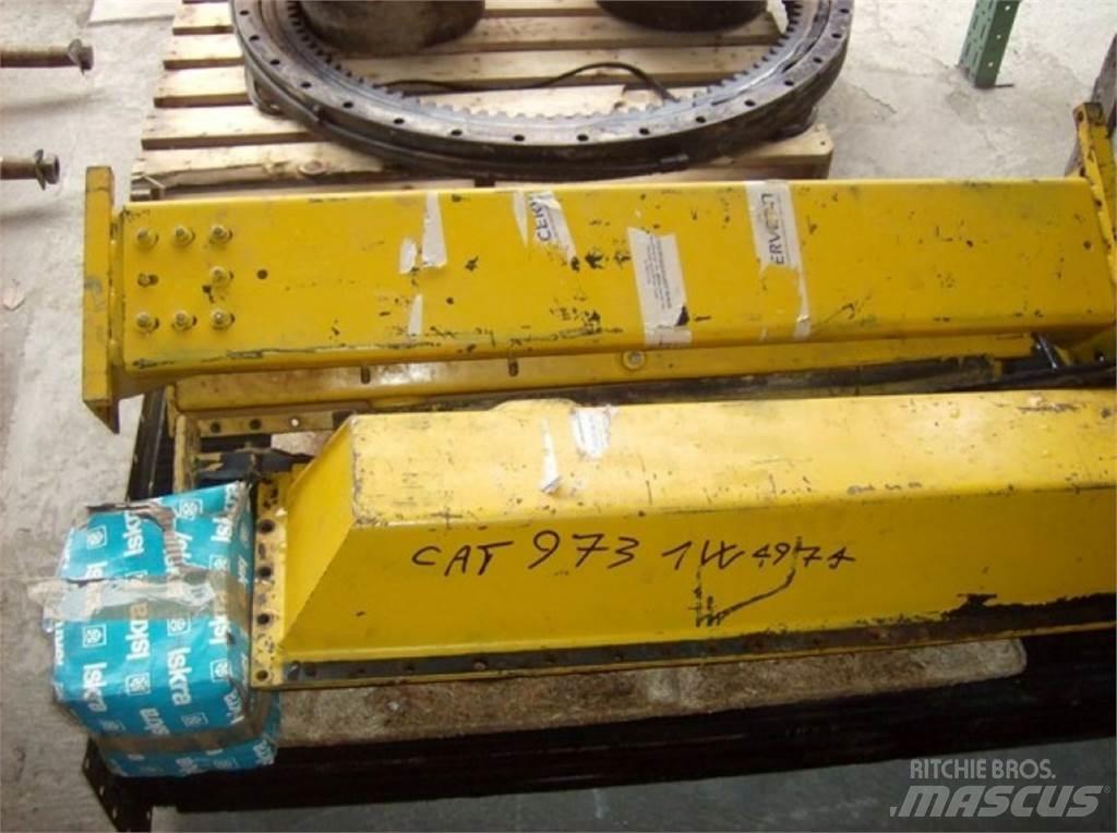 CAT 973 Muut koneet
