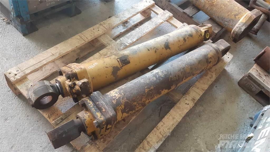 CAT 988B Muut koneet