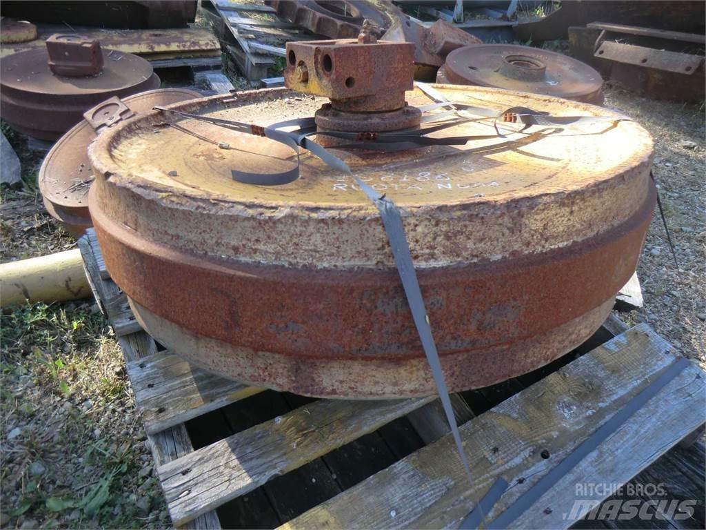 CAT D7E Ketjut, telat ja alustat