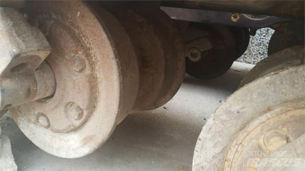 CAT  D8L Ketjut, telat ja alustat