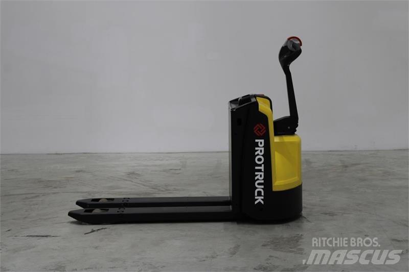 Hyster P1.6 Lavansiirtotrukit
