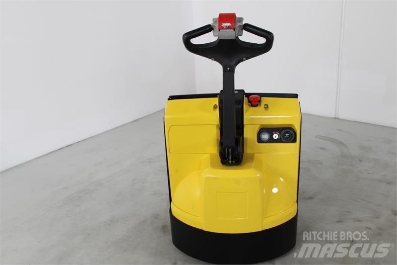 Hyster P1.6 Lavansiirtotrukit