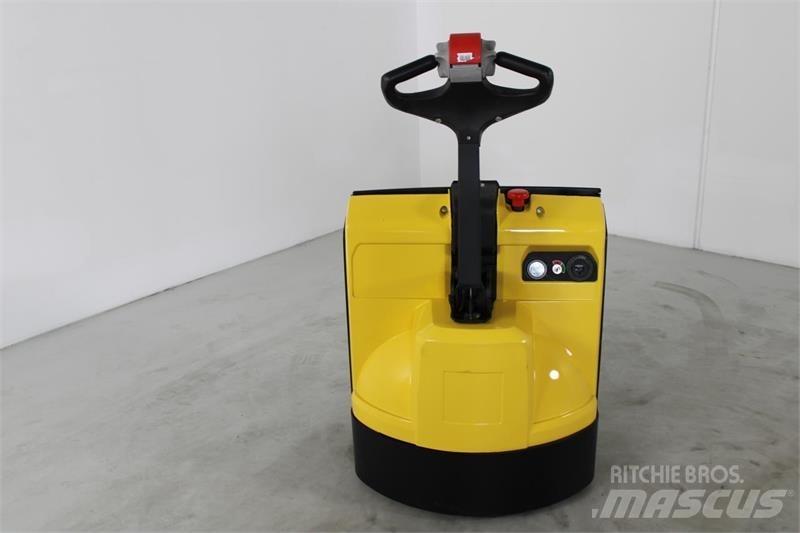 Hyster P1.6 Lavansiirtotrukit