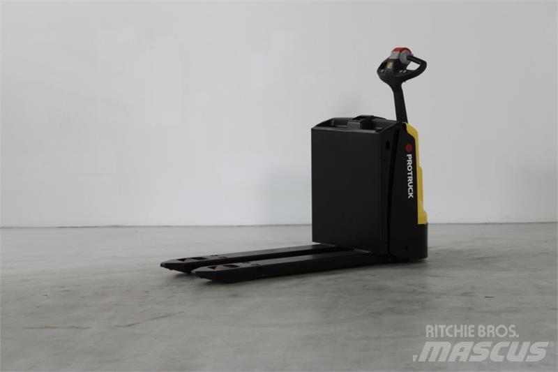 Hyster P1.6 Lavansiirtotrukit