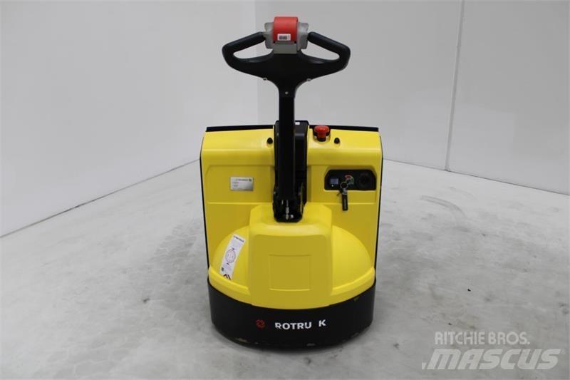 Hyster P1.6 Lavansiirtotrukit