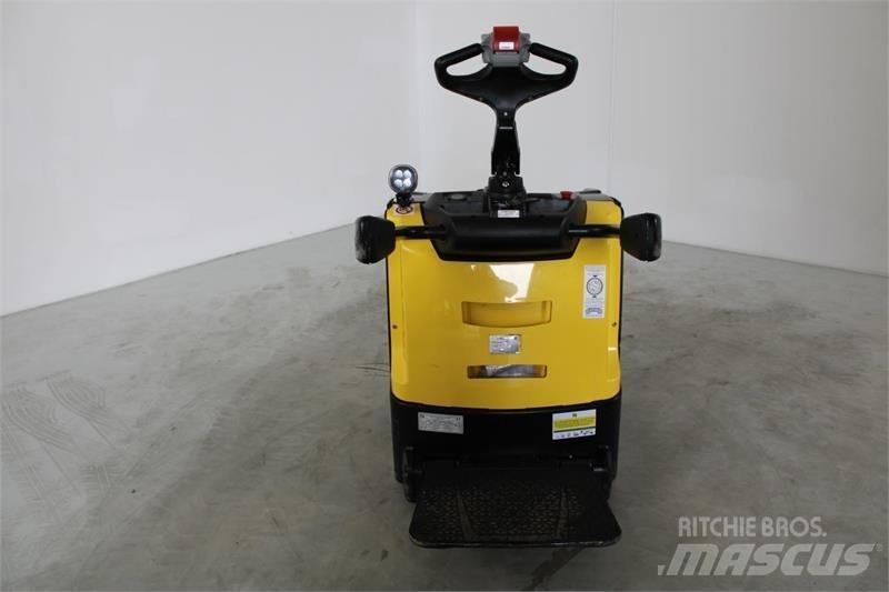 Hyster P2.0S Lavansiirtotrukit ajotasolla