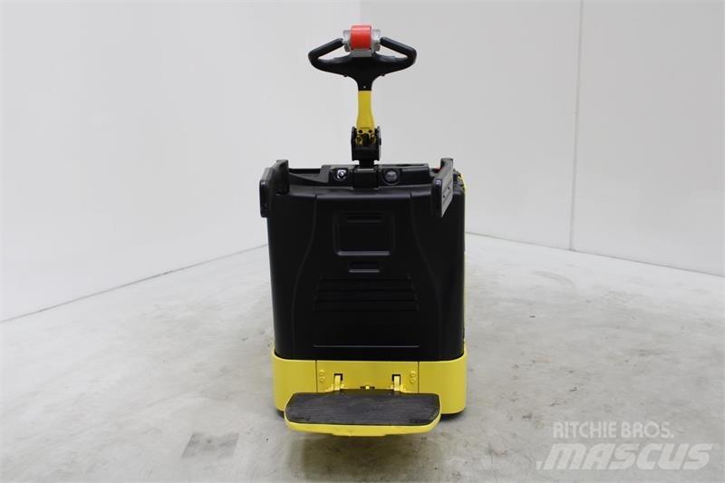 Hyster P2.0S Lavansiirtotrukit ajotasolla