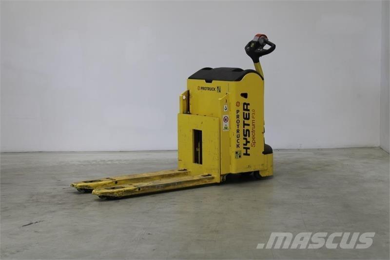 Hyster P3.0 Lavansiirtotrukit