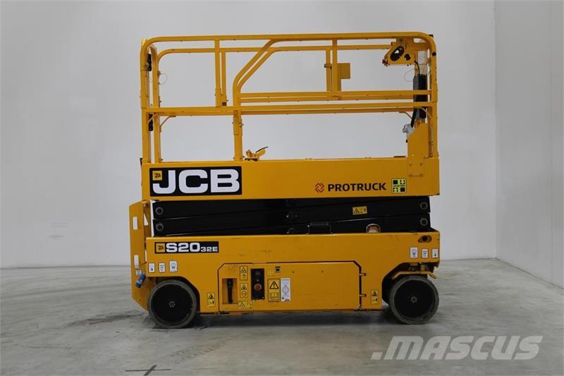 JCB S2032E Saksilavat