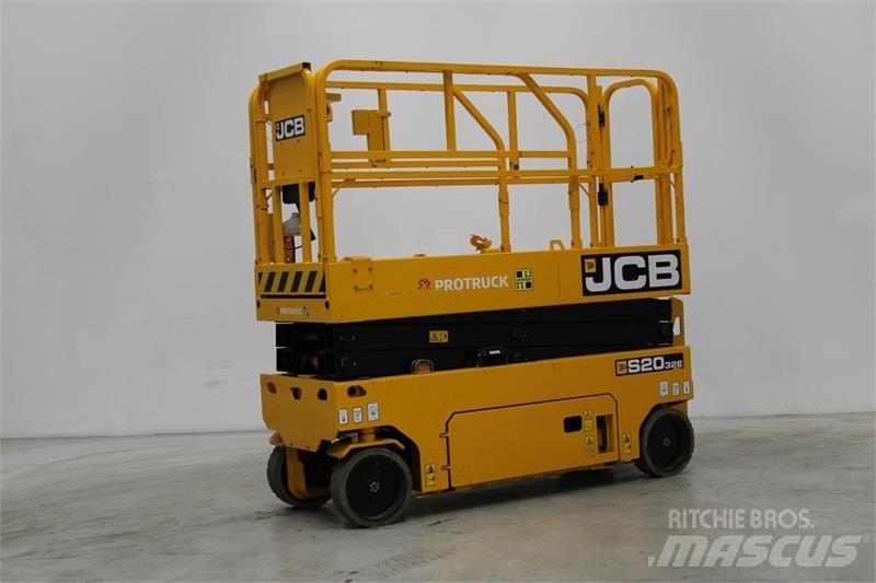 JCB S2032E Saksilavat