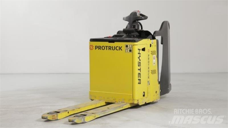 Yale MP20X Lavansiirtotrukit ajotasolla